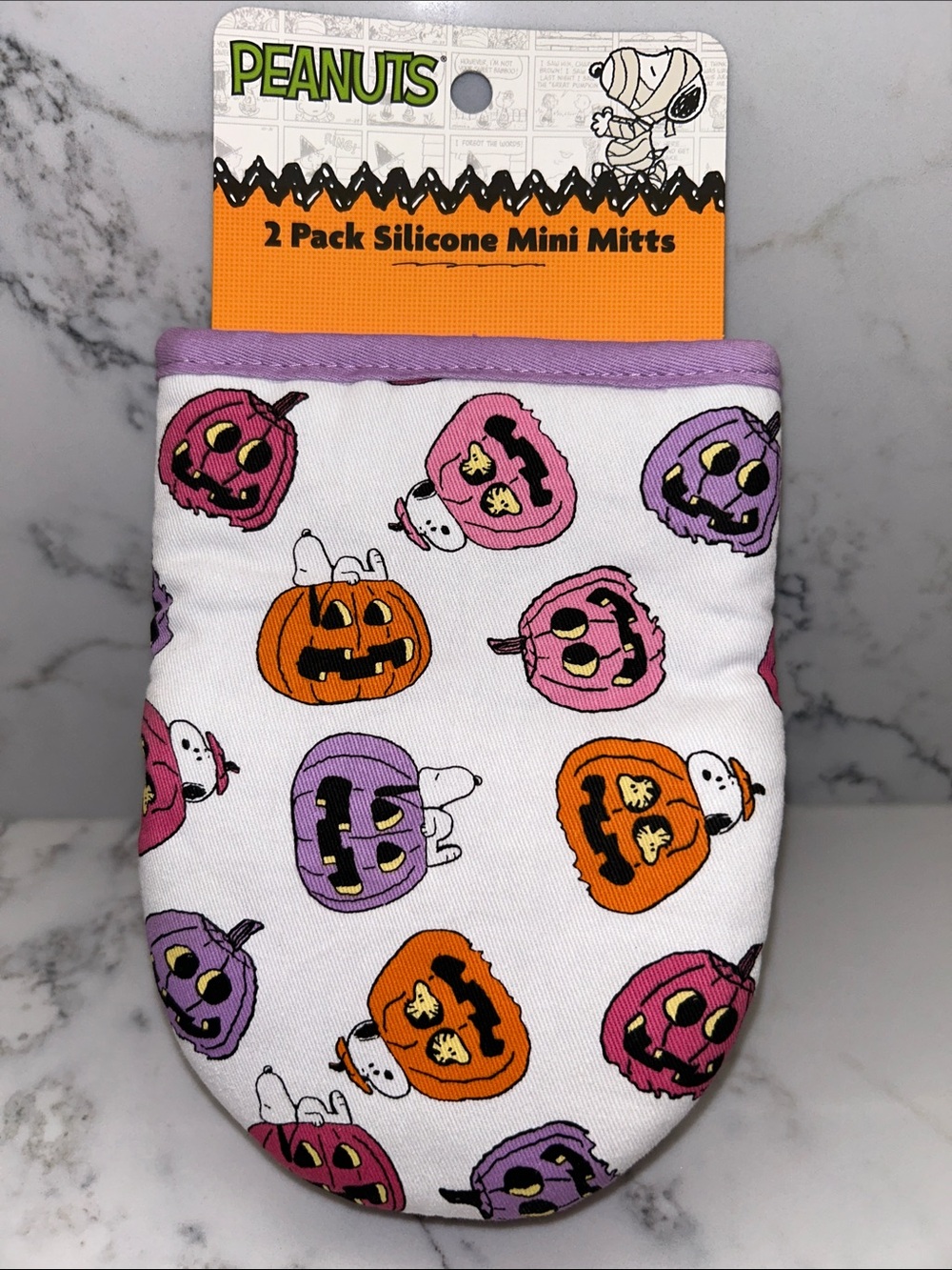 Peanuts Snoopy Halloween Pumpkin 2 Pack Silicone Mini Mitts